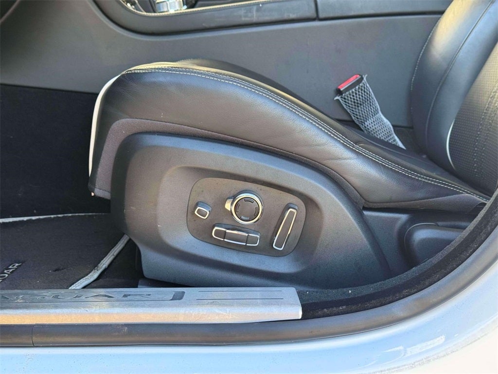 2019 Jaguar XJ R-Sport