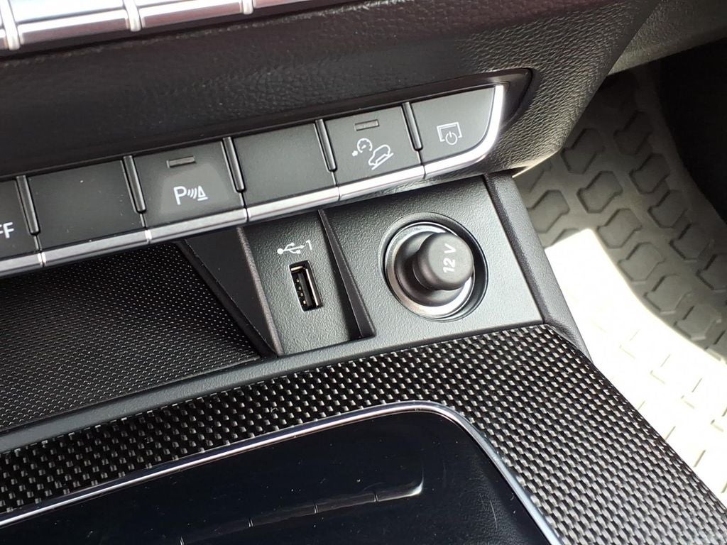 2023 Audi SQ5 Premium Plus quattro