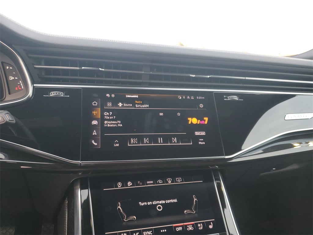 2024 Audi Q8 55 Prestige quattro