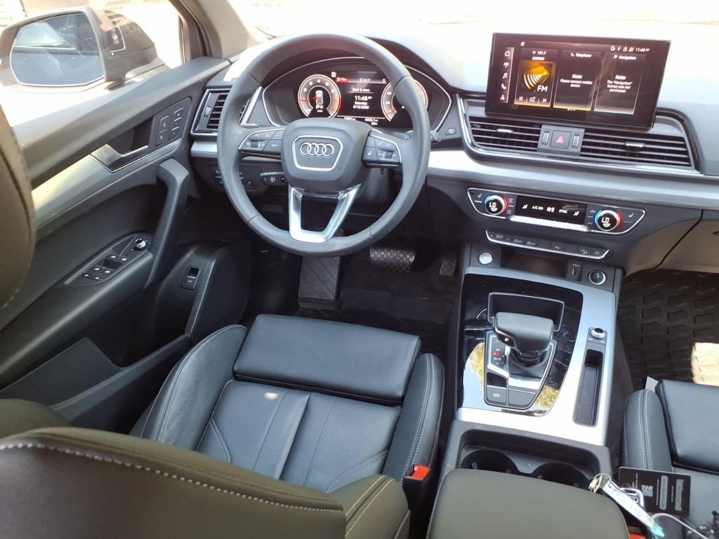 2024 Audi Q5 45 S line Premium quattro