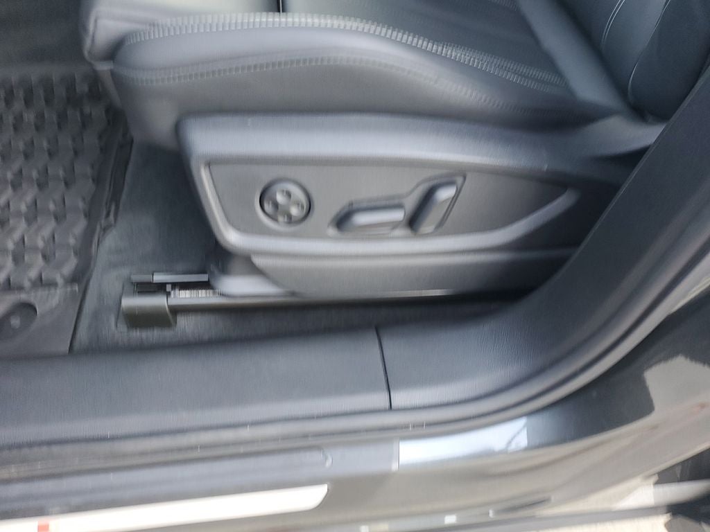 2025 Audi Q5 45 S line Premium quattro