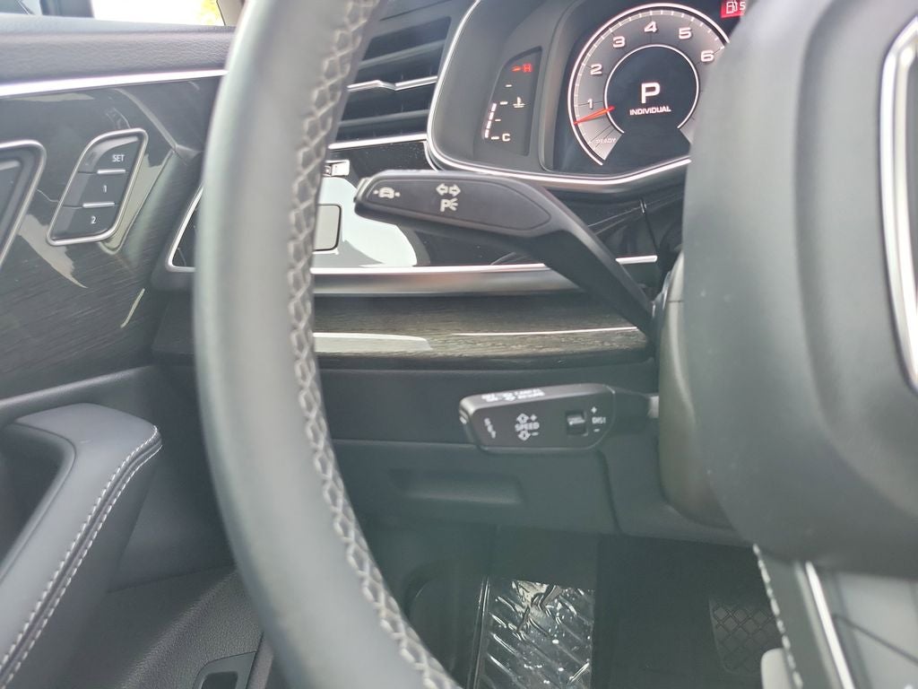 2025 Audi Q7 55 Premium Plus quattro