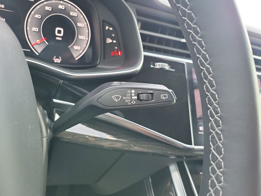 2025 Audi Q7 55 Premium Plus quattro
