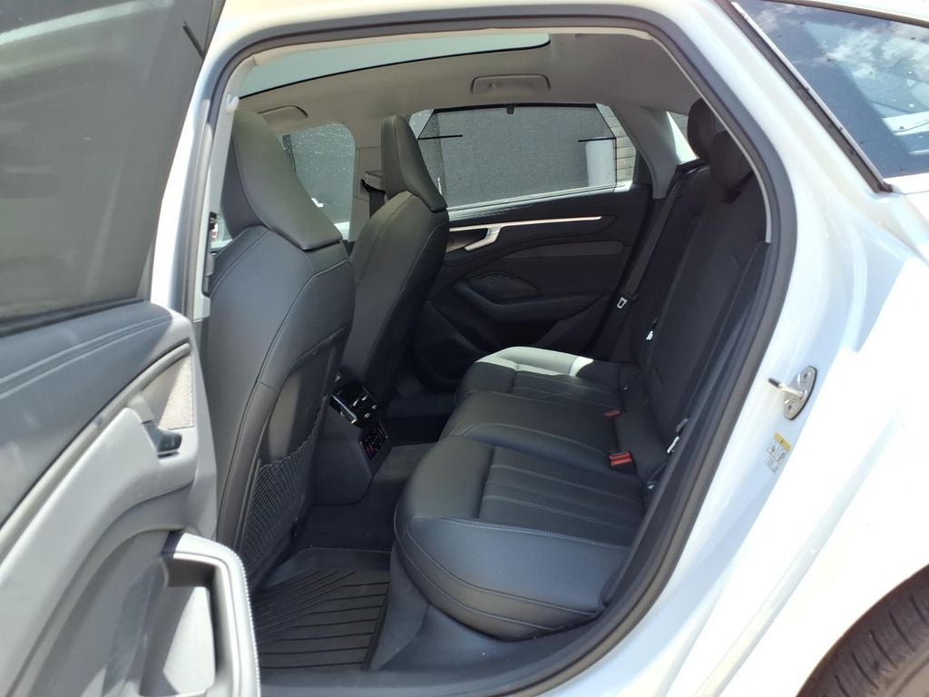 2026 Audi A6 Premium Plus quattro