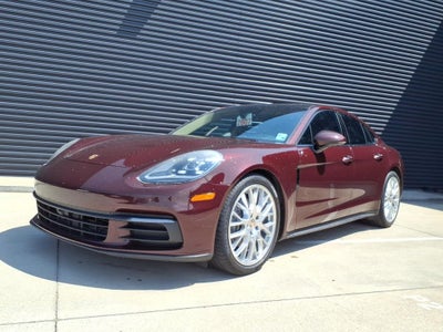 2019 Porsche Panamera 4