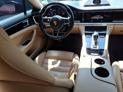 2019 Porsche Panamera 4