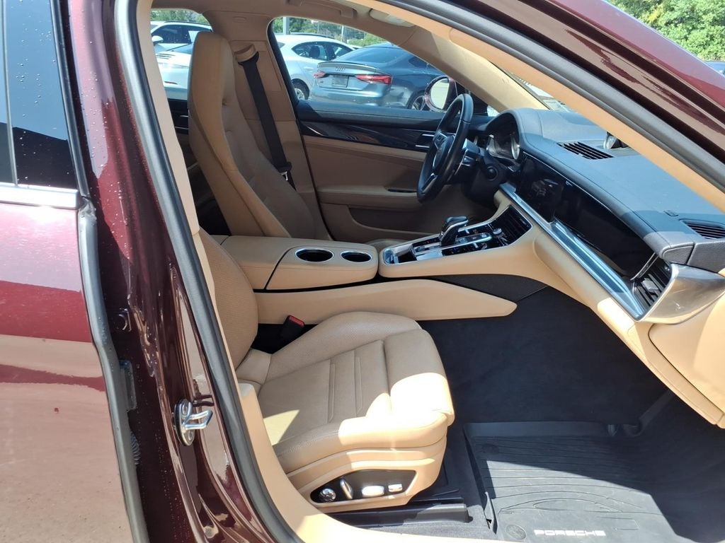 2019 Porsche Panamera 4