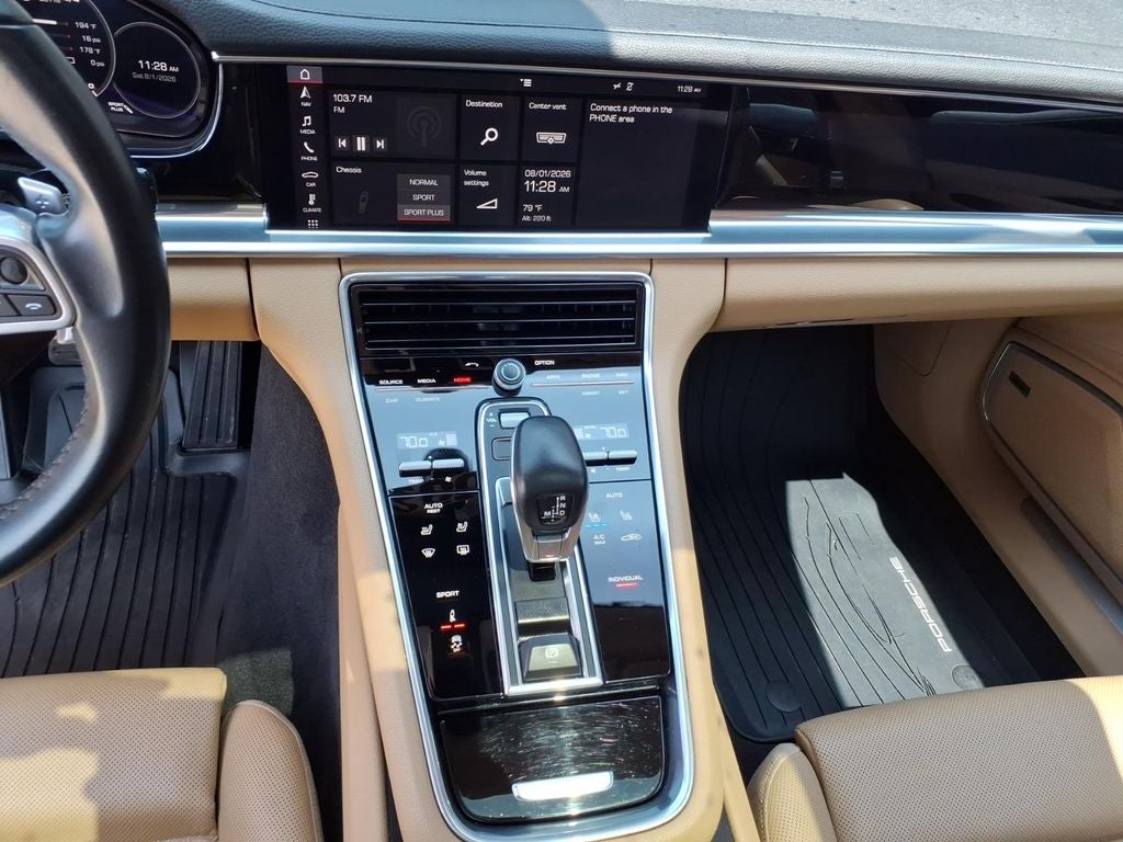 2019 Porsche Panamera 4