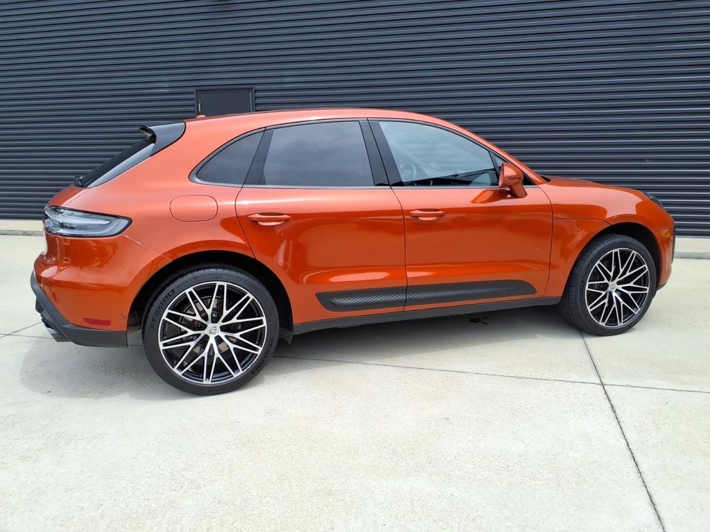 2024 Porsche Macan Base