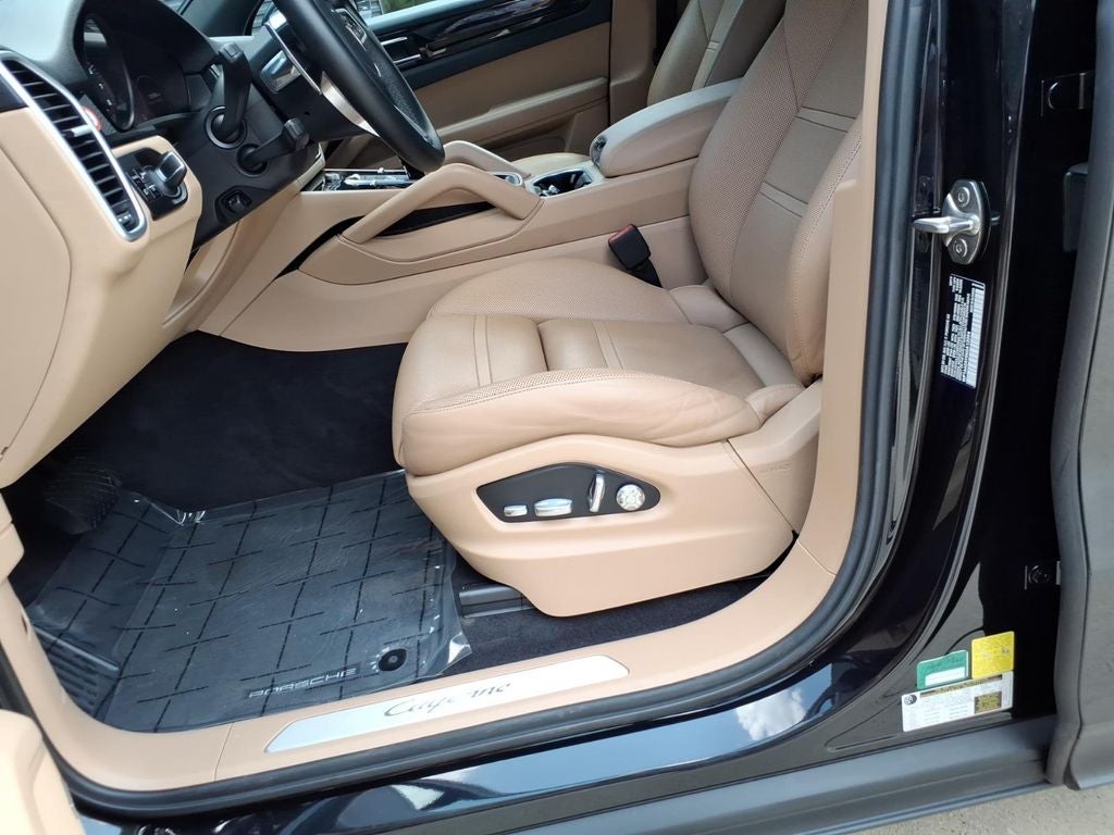 2019 Porsche Cayenne Base