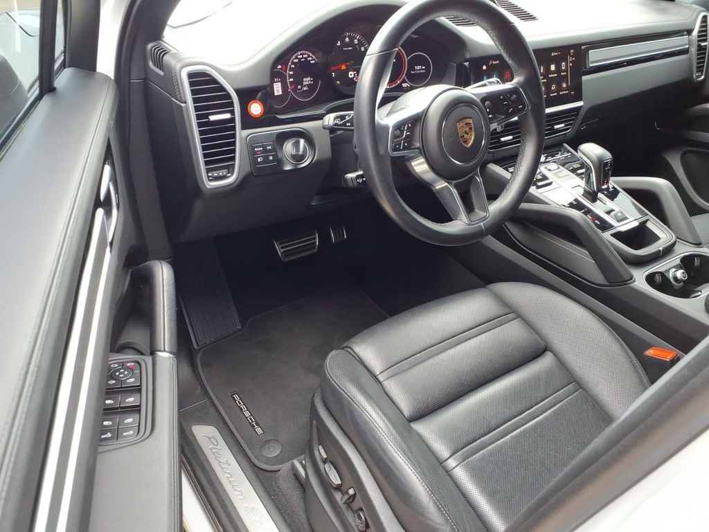 2023 Porsche Cayenne S Platinum Edition