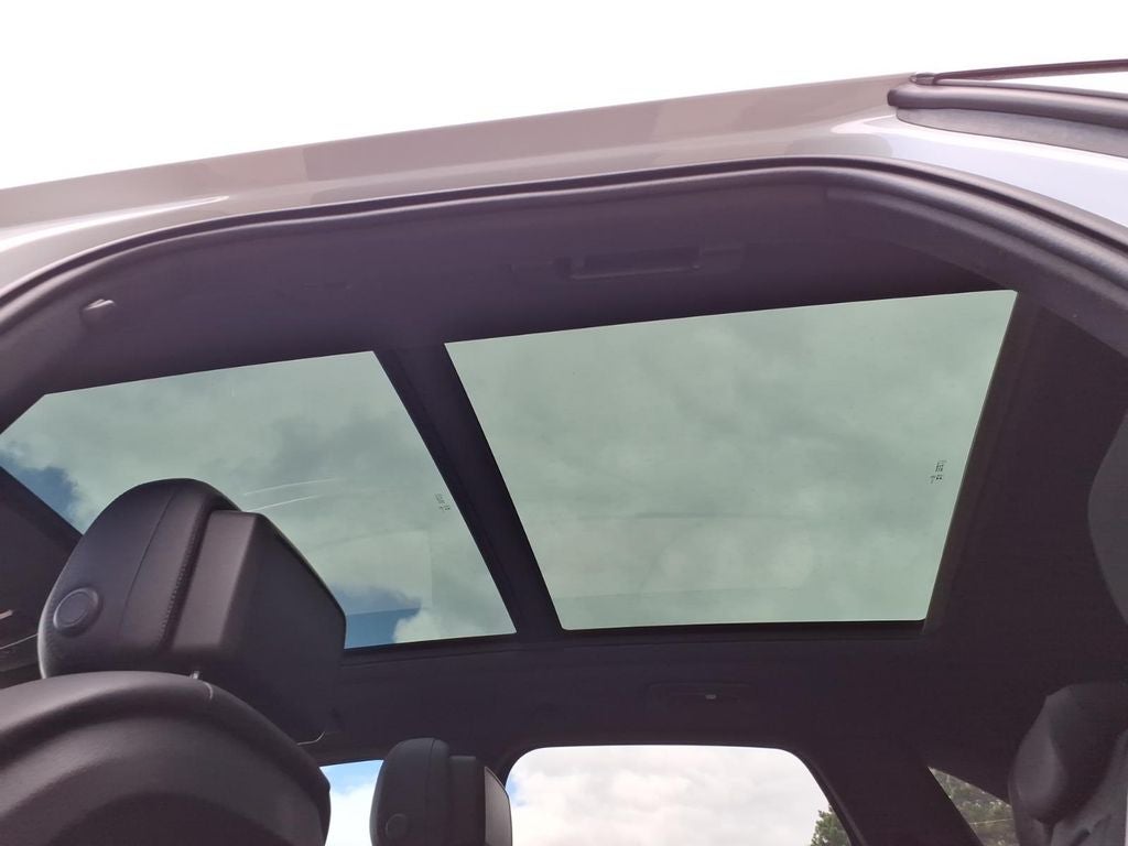2023 Porsche Cayenne S Platinum Edition