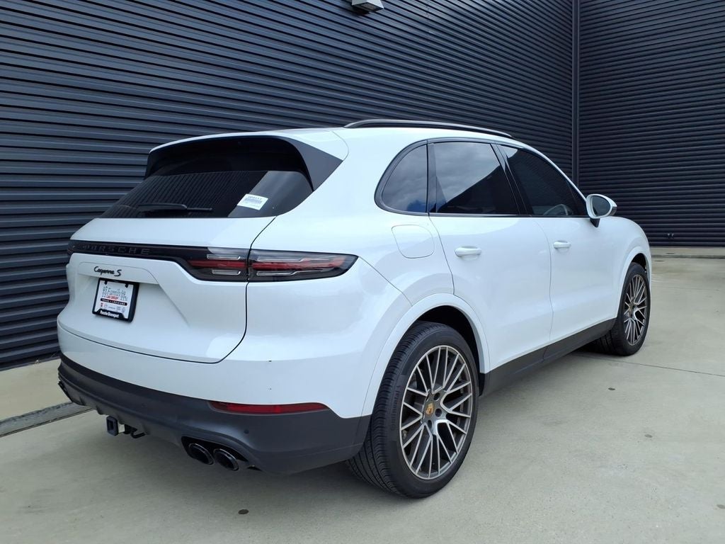 2023 Porsche Cayenne S Platinum Edition