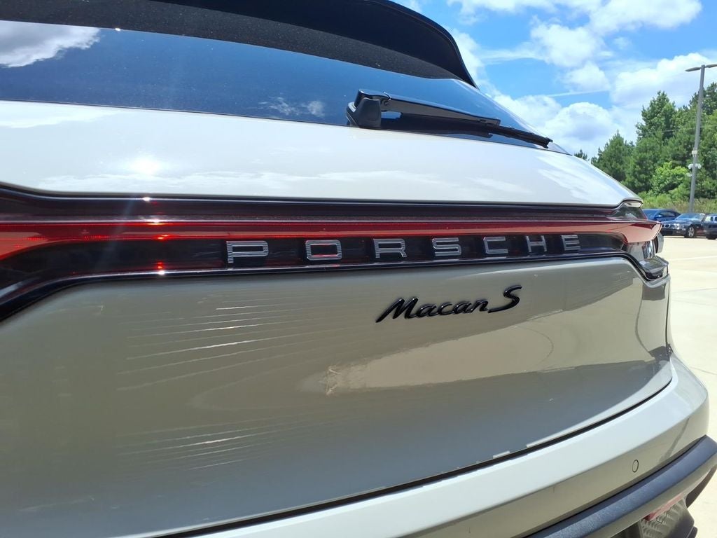 2023 Porsche Macan S