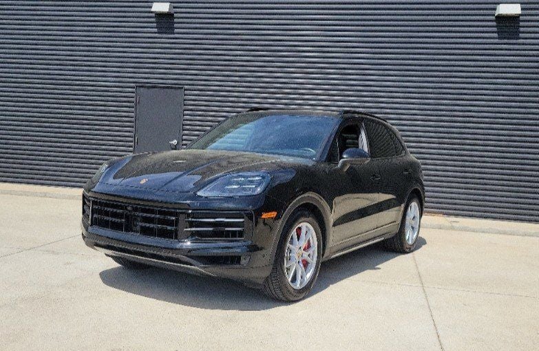 2025 Porsche Cayenne S