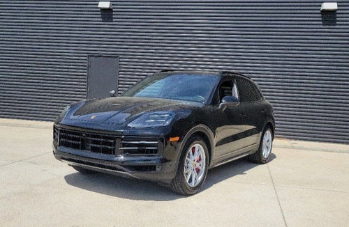 2025 Porsche Cayenne S