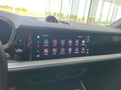 2025 Porsche Cayenne S