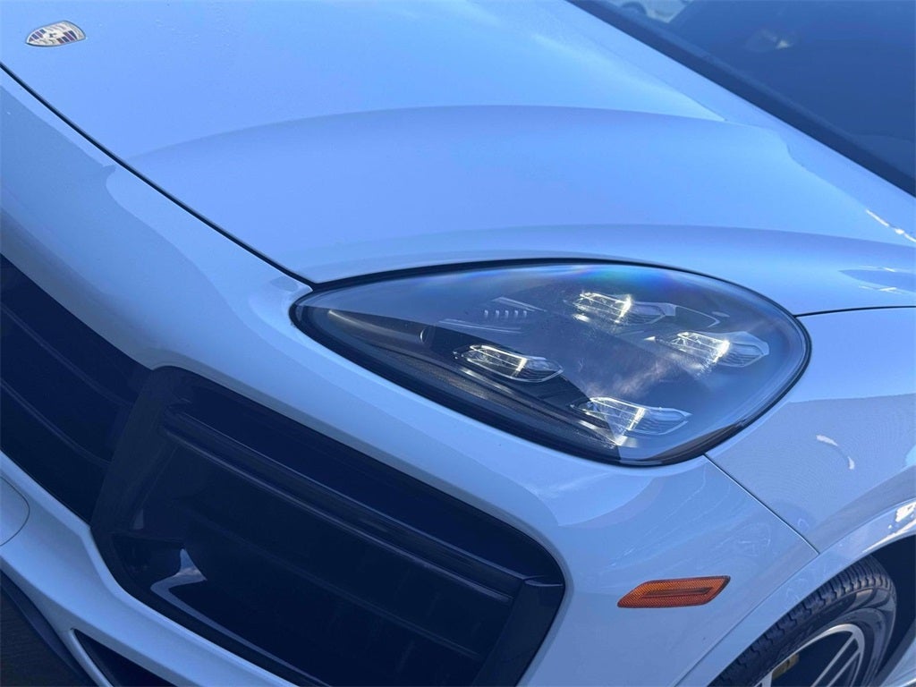 2020 Porsche Cayenne Coupe Turbo
